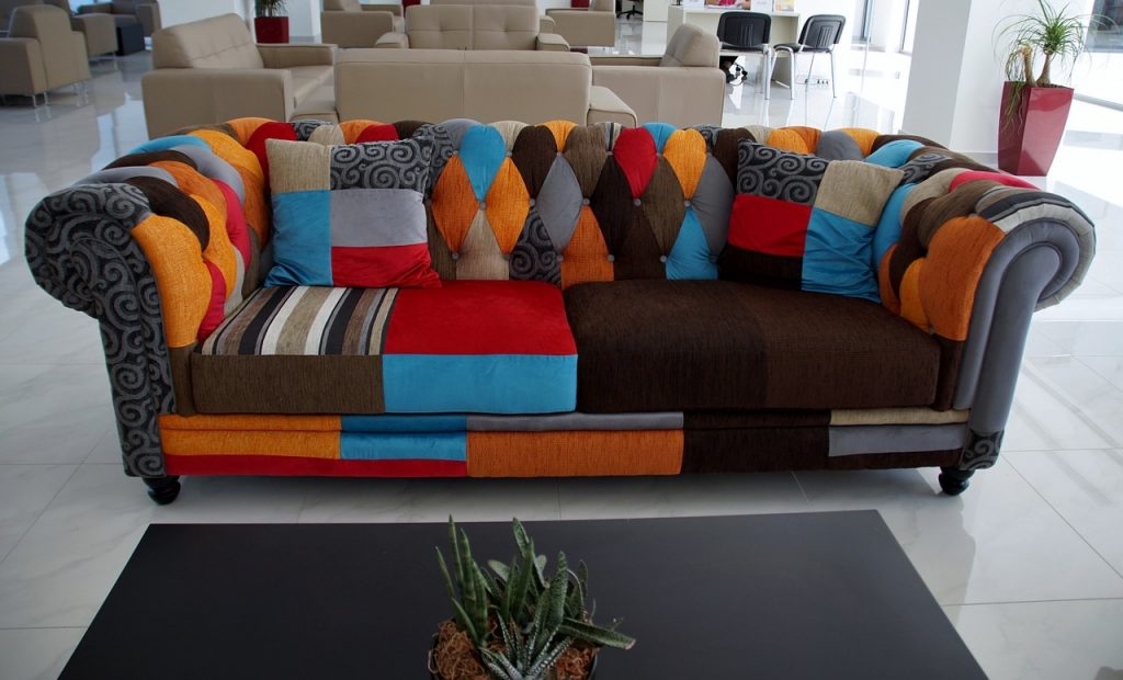 Tapicerowana sofa